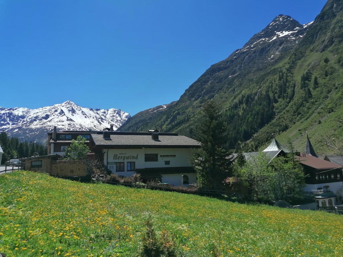 Haus Bergwind Apartman Sankt Leonhard im Pitztal Kültér fotó