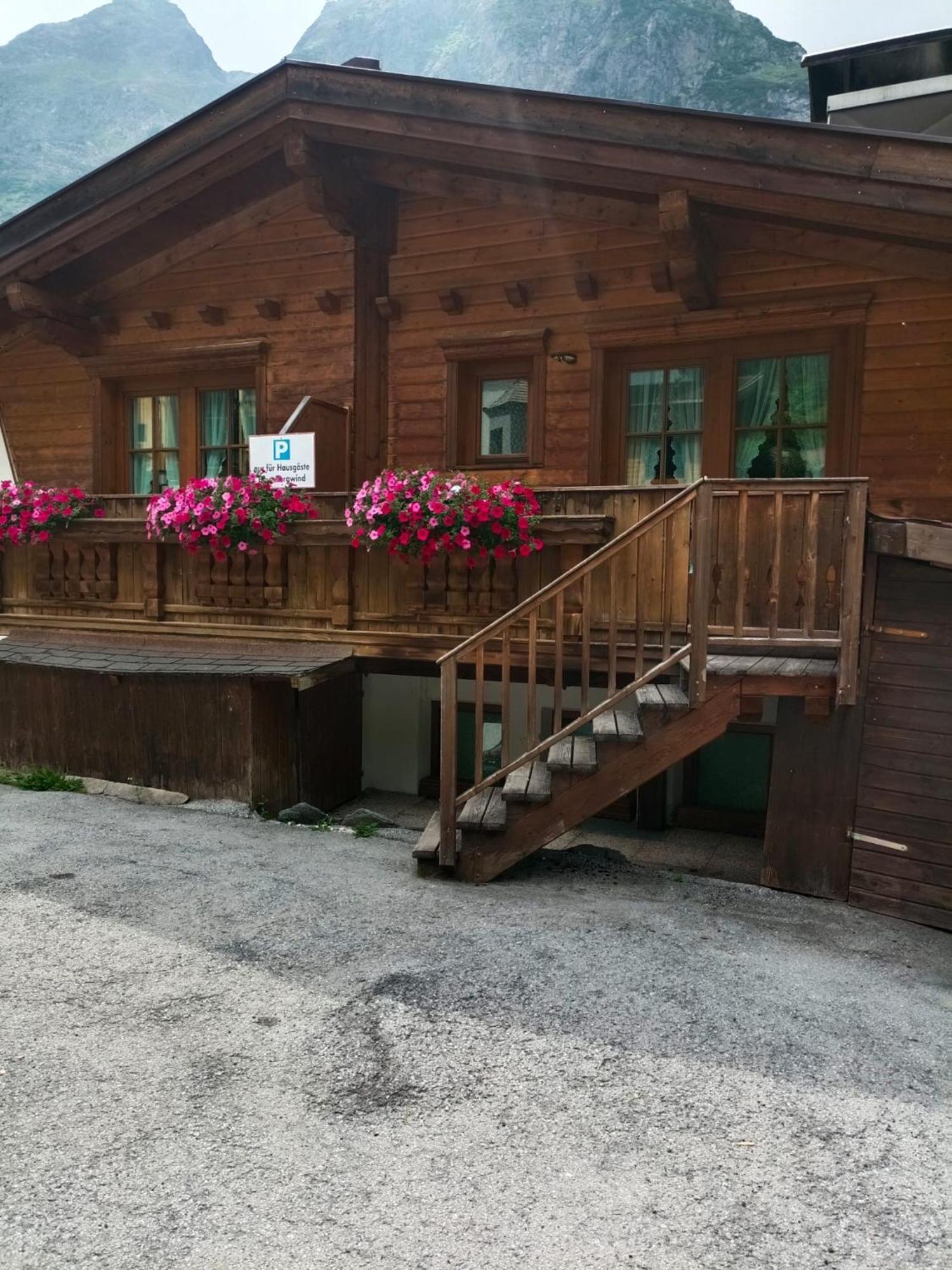 Haus Bergwind Apartman Sankt Leonhard im Pitztal Kültér fotó